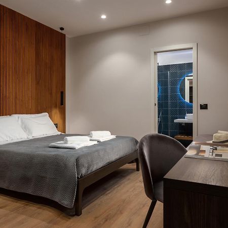 פלרמו Quinto Stabile Rooms&Suite מראה חיצוני תמונה