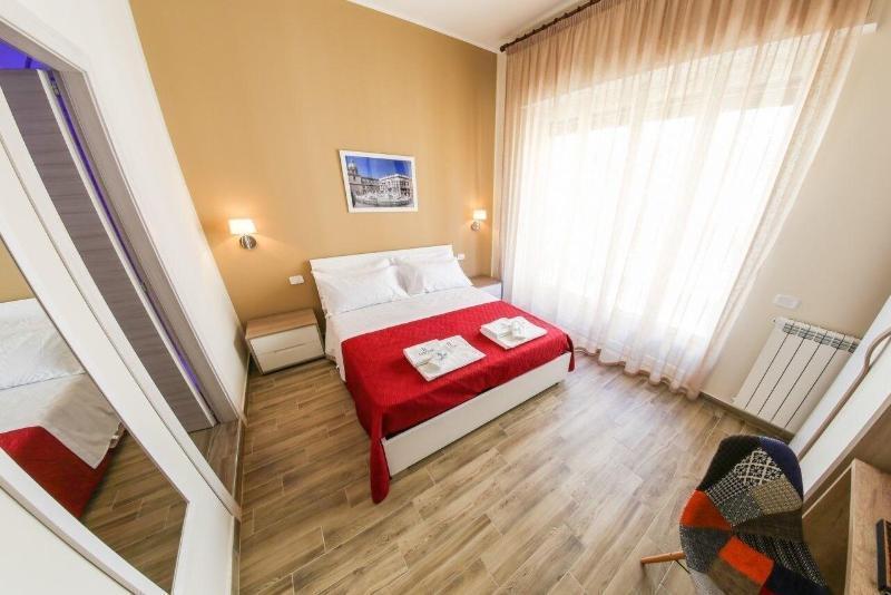 פלרמו Quinto Stabile Rooms&Suite מראה חיצוני תמונה