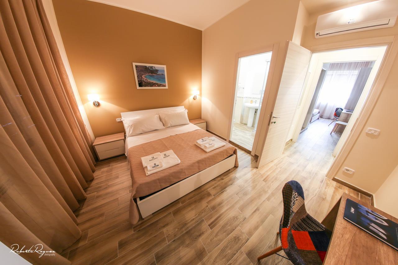 פלרמו Quinto Stabile Rooms&Suite מראה חיצוני תמונה