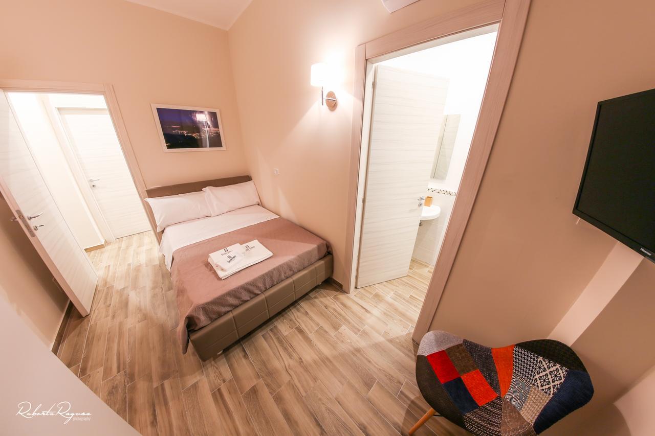 פלרמו Quinto Stabile Rooms&Suite מראה חיצוני תמונה